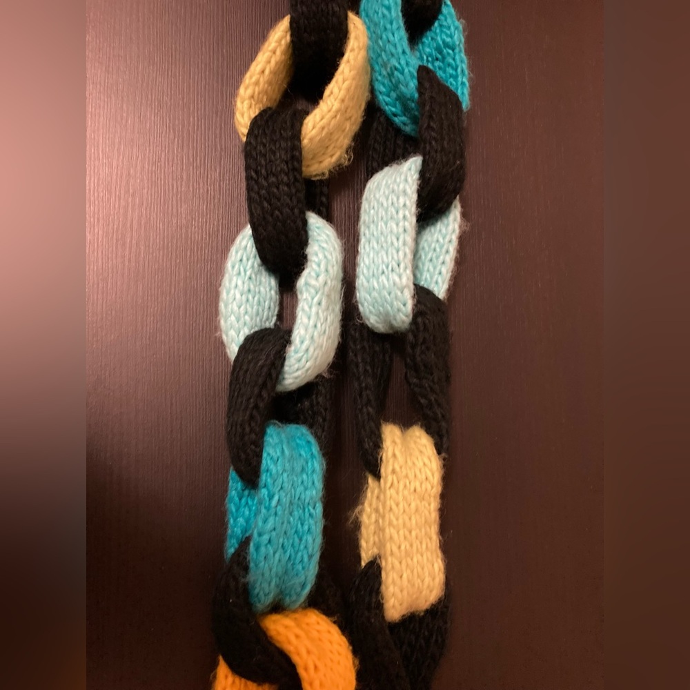 Little Miss Matched Colorful Chunky Knit Loop Chain Link Infinity Scarf 42” - Picture 11 of 11